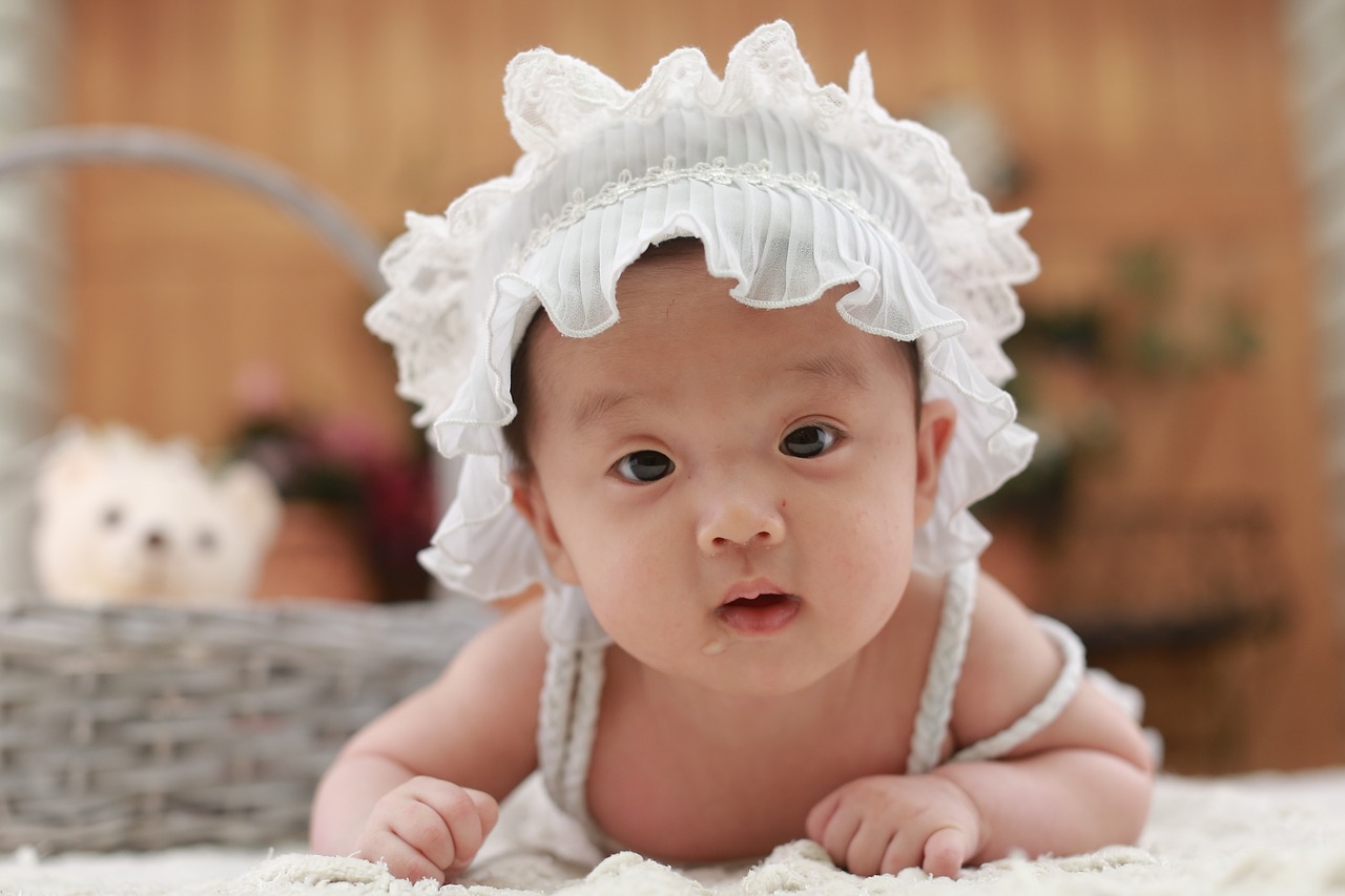 表扬试管代生的孩子独立的句子（表扬试管代生的孩子独立的句子有哪些）