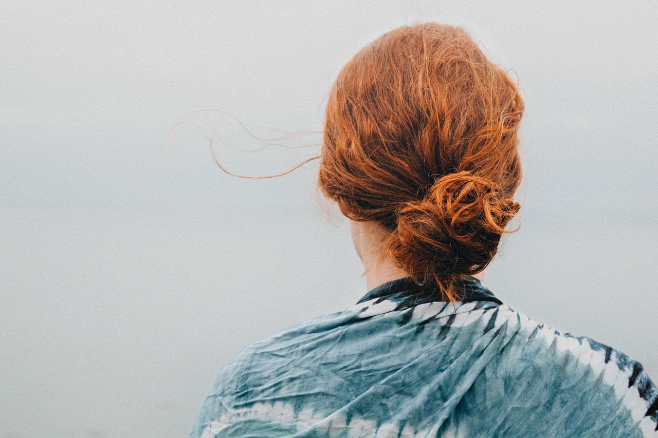 女试管代生的孩子好看的发夹（女生必备发夹）